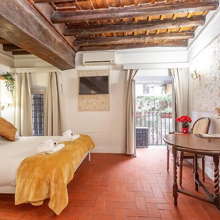 Al Cortile Del Moro Apartment โรม ภายนอก รูปภาพ