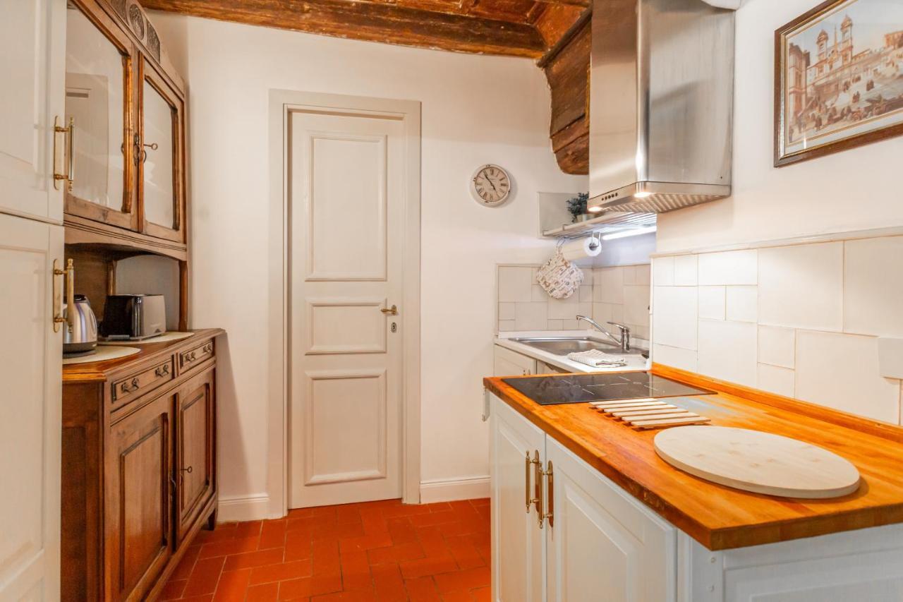 Al Cortile Del Moro Apartment โรม ภายนอก รูปภาพ