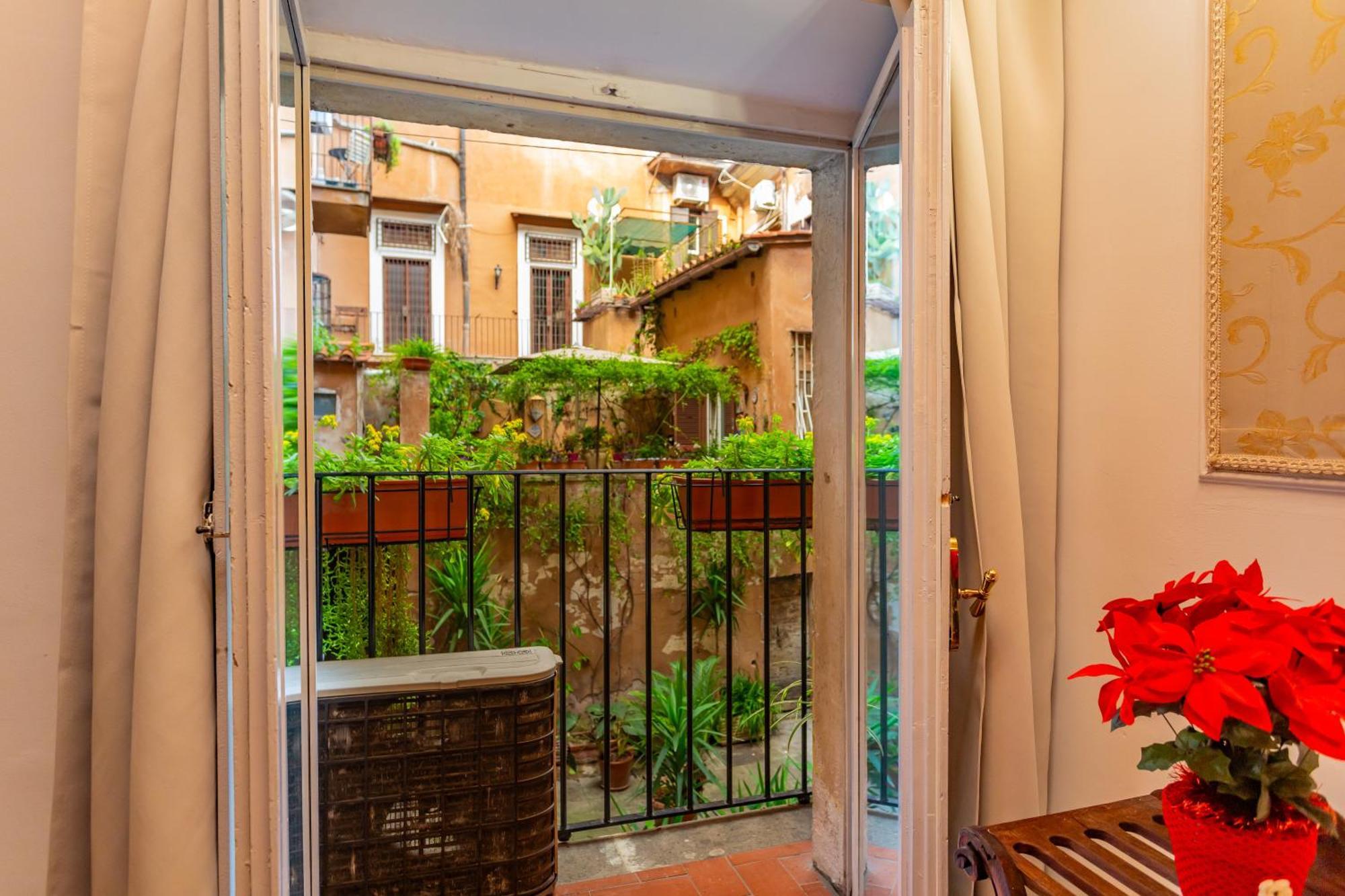Al Cortile Del Moro Apartment โรม ภายนอก รูปภาพ